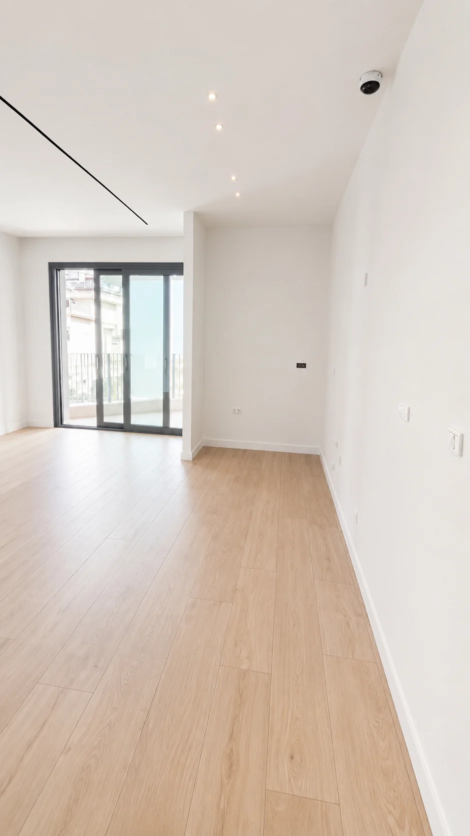 2-Bedroom Apartment on Lungomare, Vlora – Emera Residence