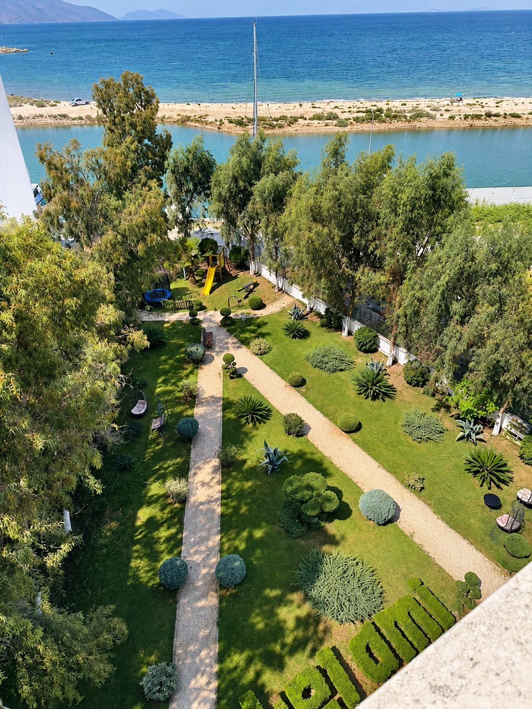 24-unit hotel at Marina Orikum, Orikum