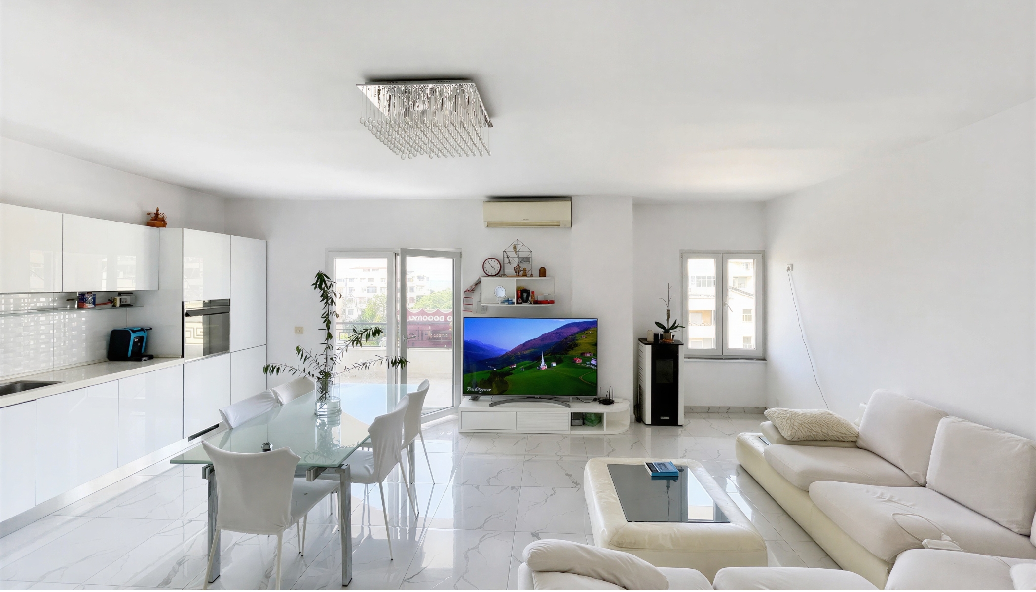 3-bedroom apartment in Shkembi i Kavajes, Durres