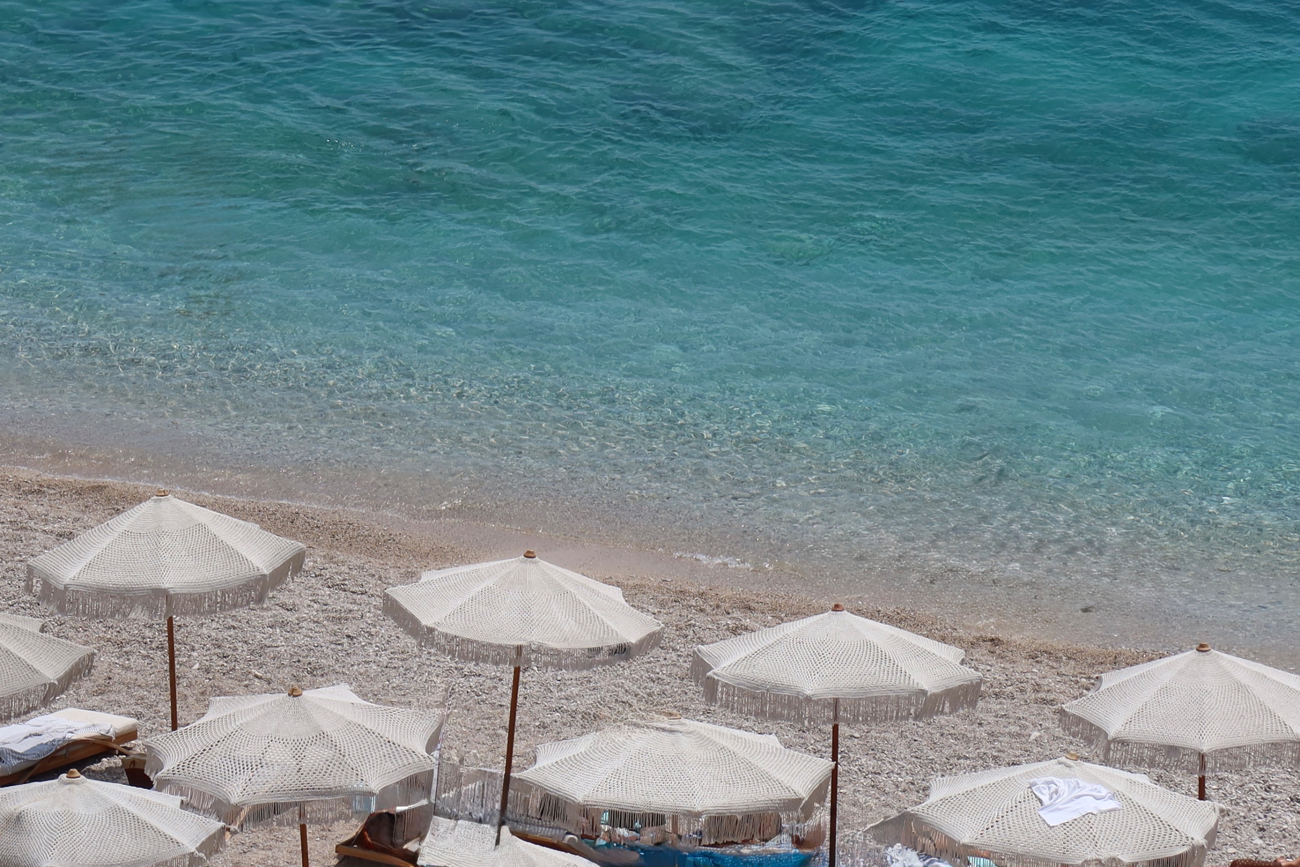 Seafront 1-bedroom mini-penthouse in Dhermi, Himara